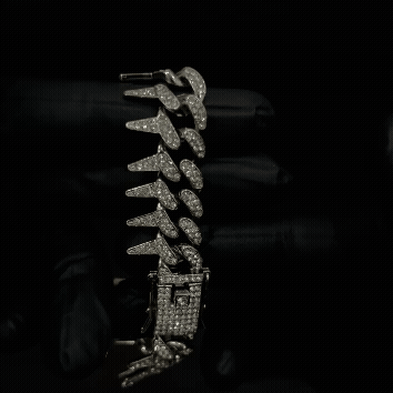Quim iced out seek bracelet