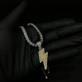 Retrograde pendant with chain