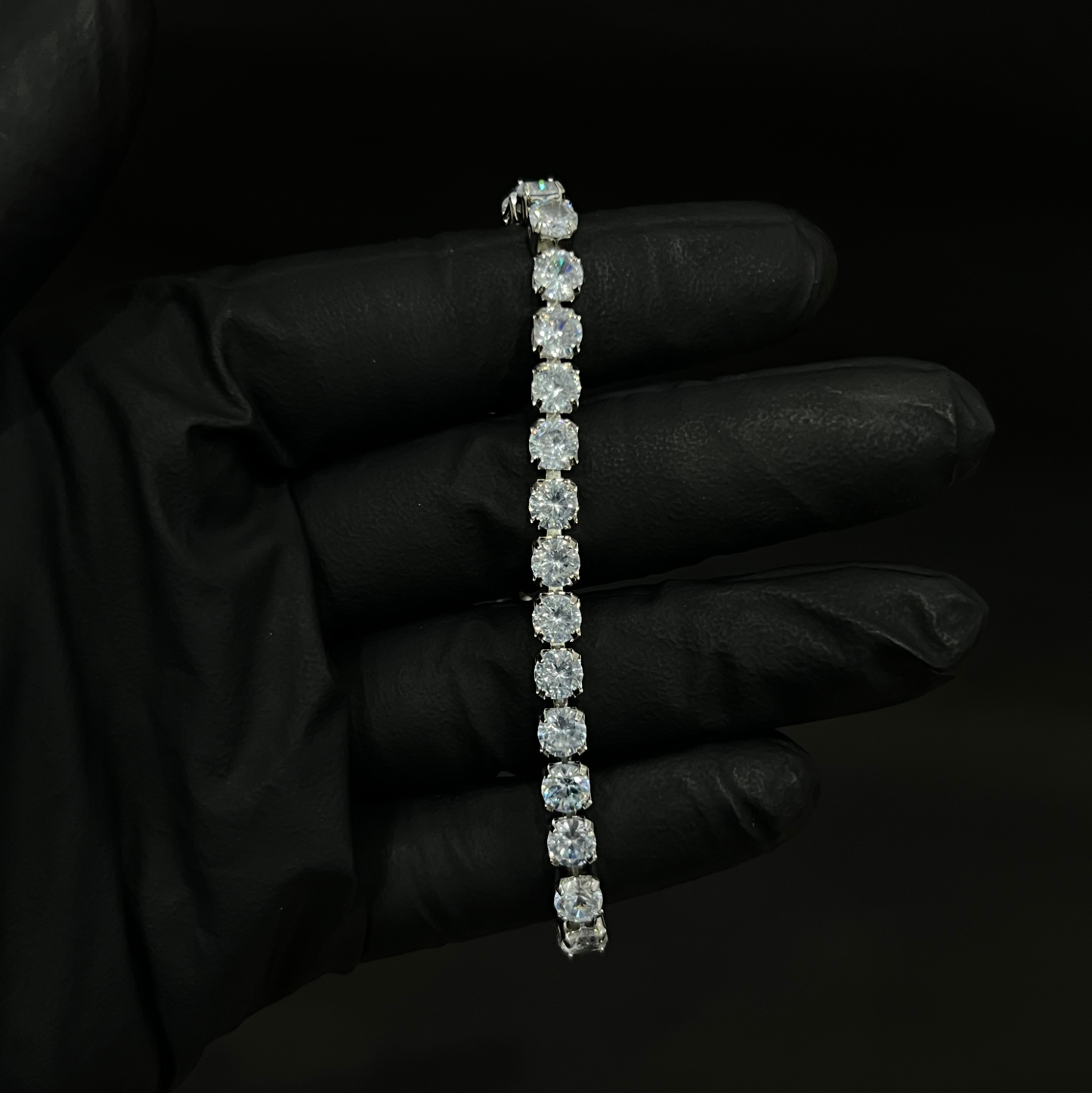 Grippin Sapphire  Iced Sleek Bracelet